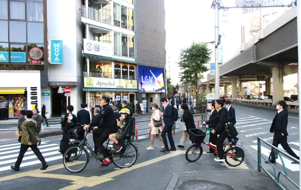 祥文堂ビル壁面1