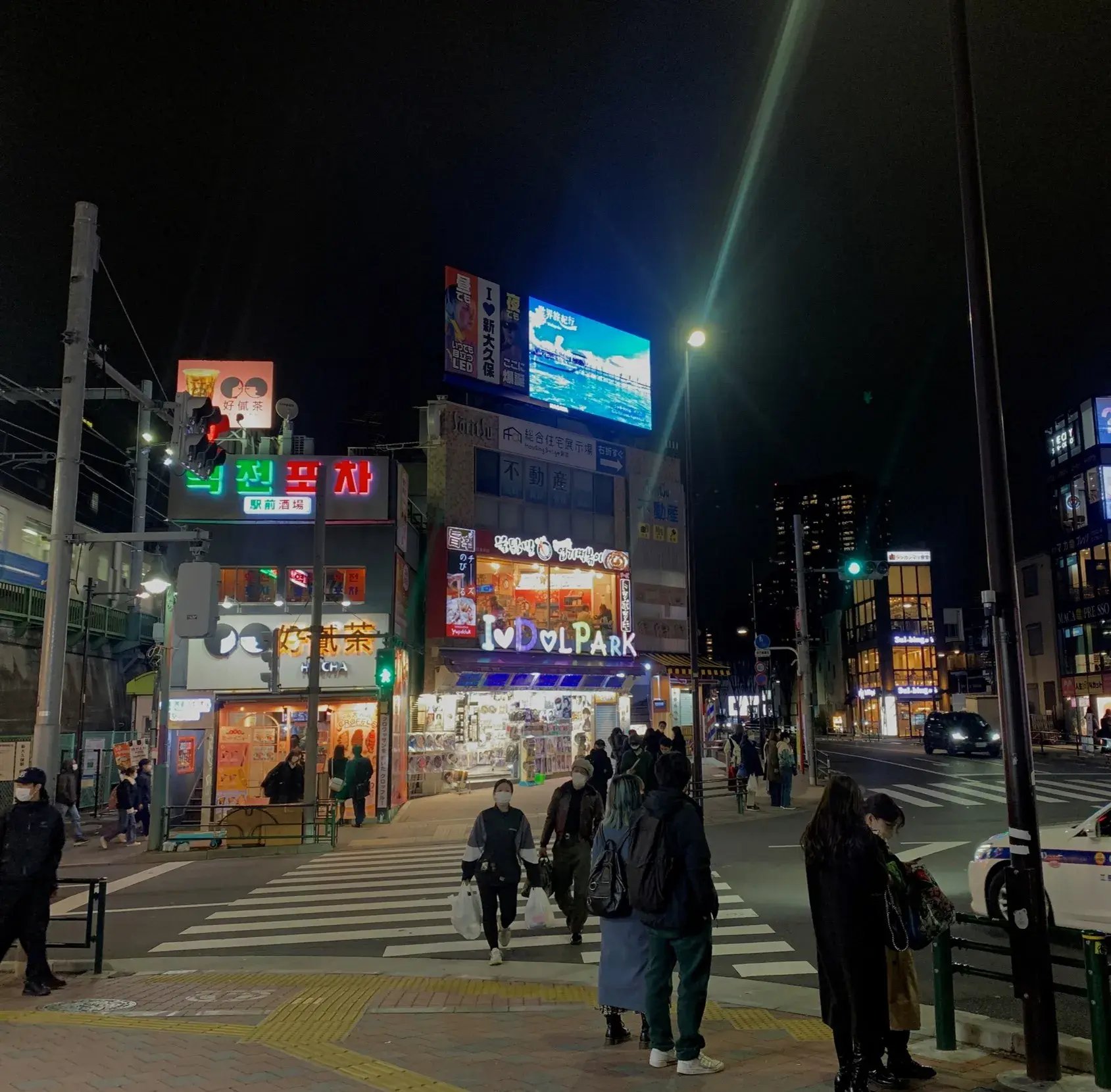 創立ビル屋上3（夜）