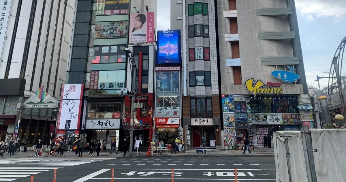 スポーツジュエン屋上1