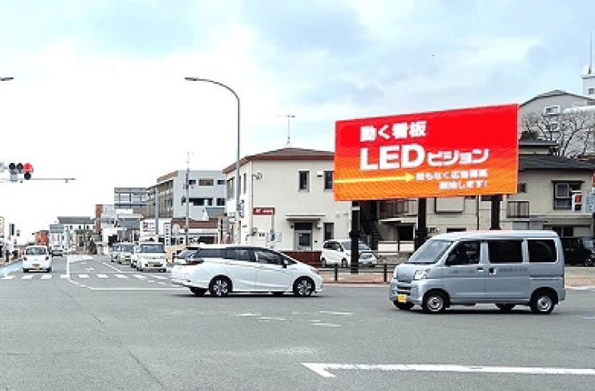 屋外の広告媒体
