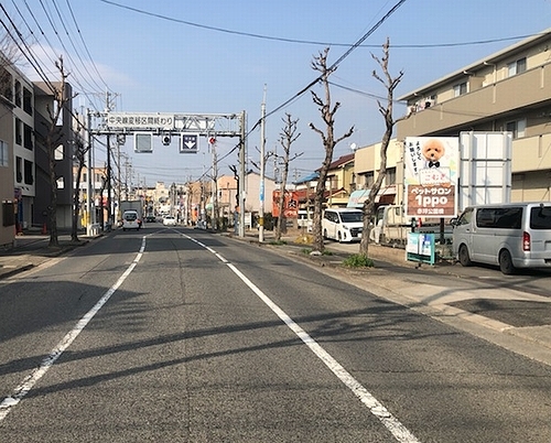 屋外看板広告(遠景)