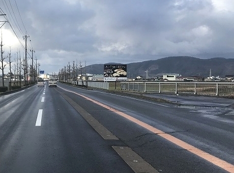 屋外看板広告(遠景2)