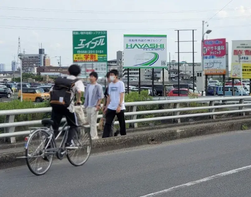 屋外看板