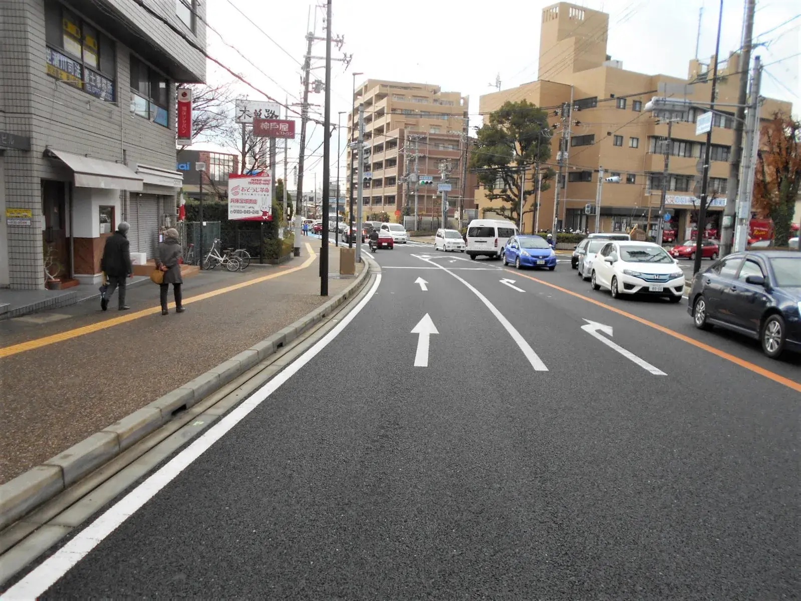 屋外看板（引き2）