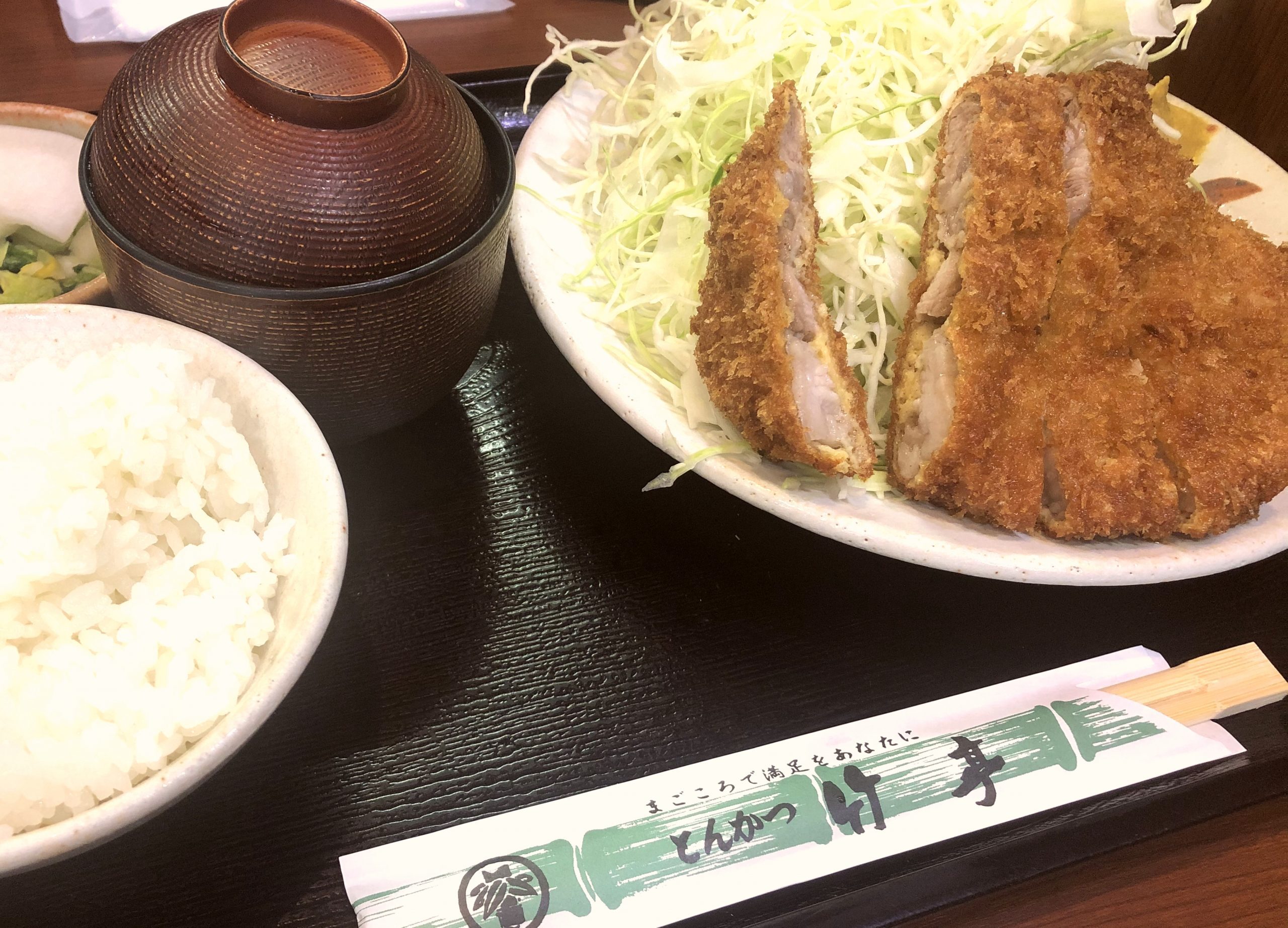 とんかつ定食