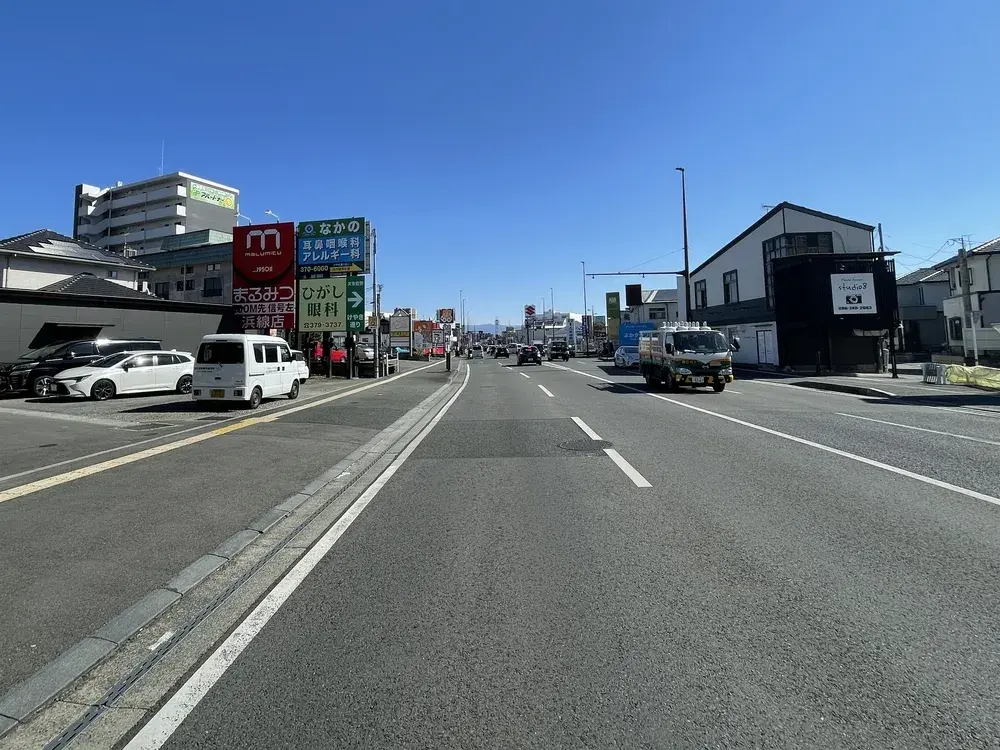 屋外看板（引き2）